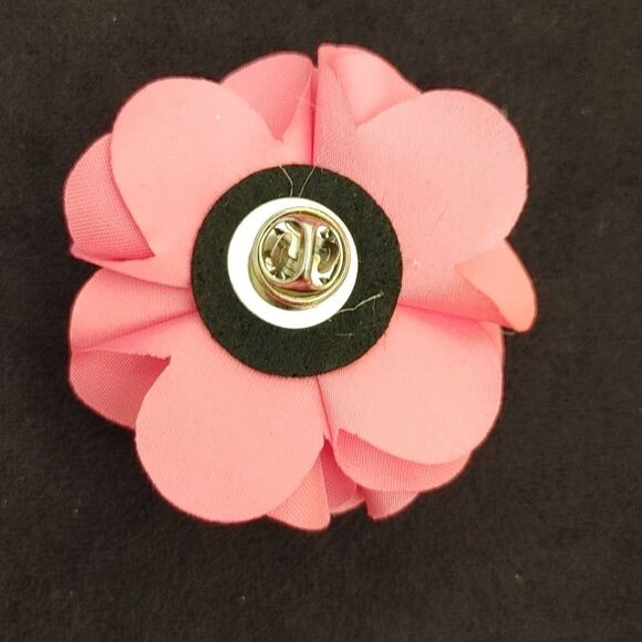 MEN'S LARGE SOLID LAPEL FLOWER. - Picture 2 of 2